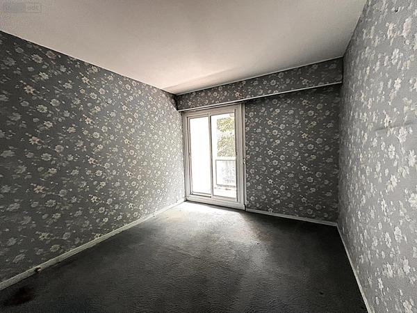 Appartement ancien à vendre à Bordeaux en Gironde (33000), ref : VNI APPARTEMENT BDX LUZE-VI