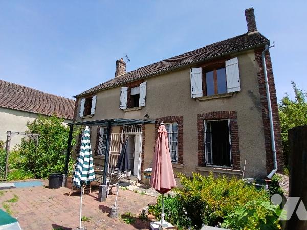 MAISON DE CARACTERE