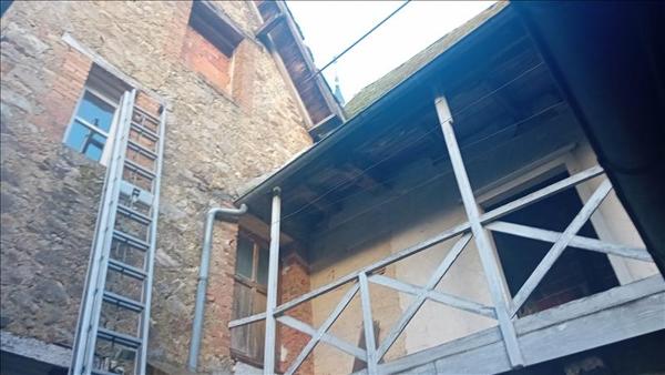 Maison à vendre |  Salon-la-Tour |  4 pièces | 90 m²