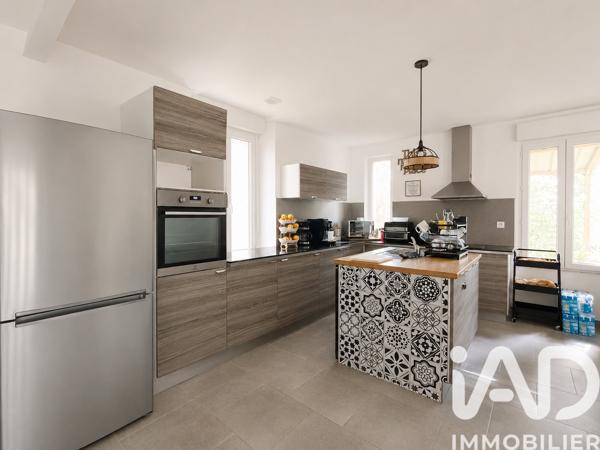 Maison à vendre 7 pièces 156 m² Bonneval