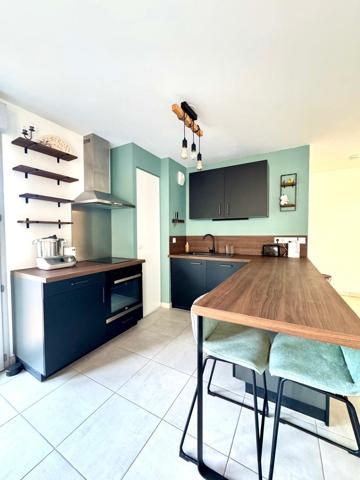 BELLEFONTAINE - Appartement T2 avec terrasse et box fermé