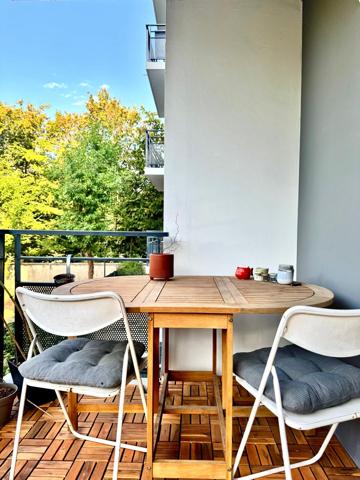 BELLEFONTAINE - Appartement T2 avec terrasse et box fermé