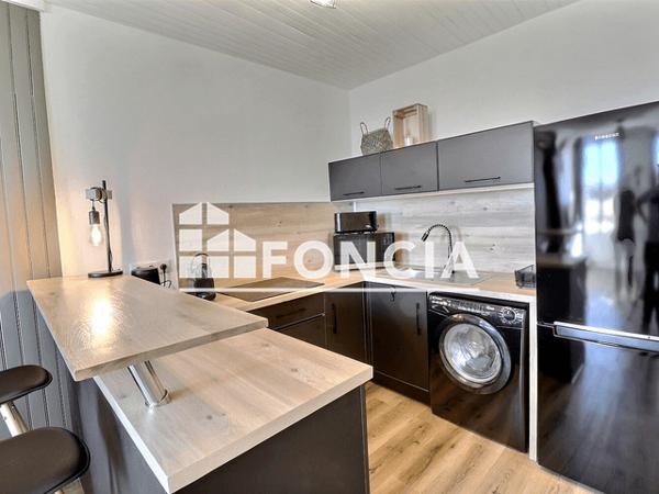 Location Appartement meublé 2 pièces 30.64 m² - 3 RUE DU PUITS Hyeres 83400