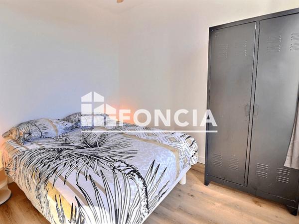 Location Appartement meublé 2 pièces 30.64 m² - 3 RUE DU PUITS Hyeres 83400