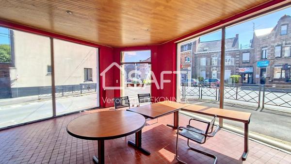 Immeuble de rapport de 189m² avec 2 appartements, un local commercial et une dépendance de 60m² sur 2 étages