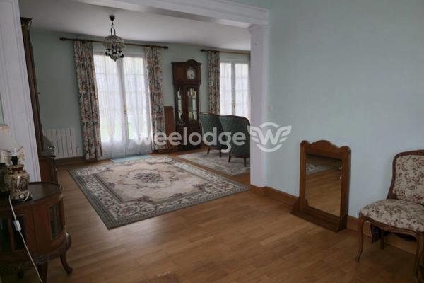 Maison à vendre 5 pièces de 109,25 m² à Gournay-en-Bray