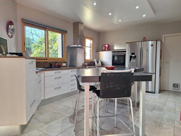 Maison à vendre à Bains-sur-Oust en Ille-et-Vilaine (35600), ref : 35066-887-35066