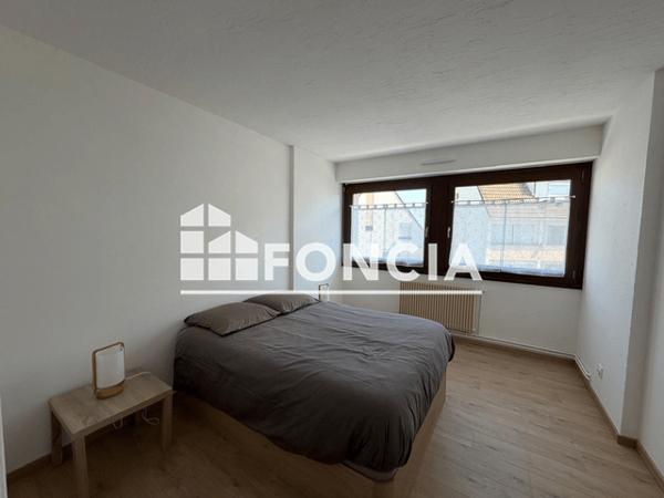 Location Appartement meublé 4 pièces 85.44 m² - 7 RUE DE ZIMMERBACH Colmar 68000