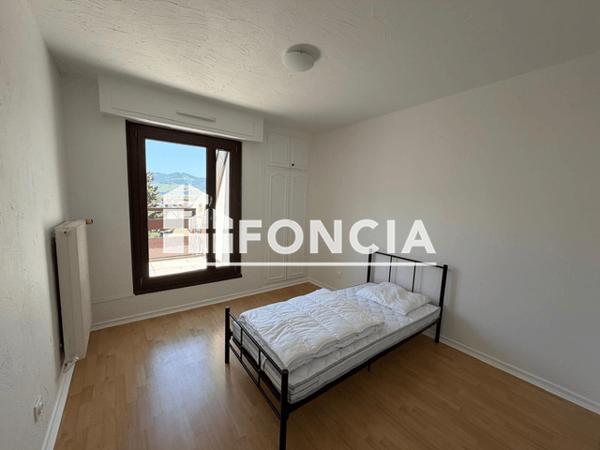 Location Appartement meublé 4 pièces 85.44 m² - 7 RUE DE ZIMMERBACH Colmar 68000