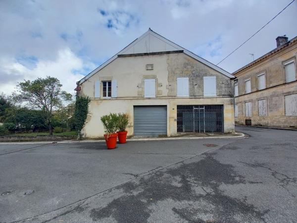 Immeuble à vendre |  Mirambeau |  400 m²