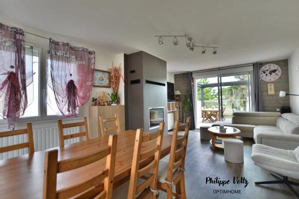 Maison individuelle rénovée avec grand hangar