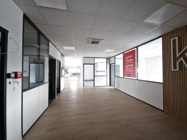 Bureaux 600m² – Beaucouze