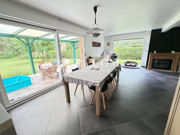 Maison
                                                                                                                                                                                                                                                                                                                        7 pièce(s)                                                                                                                                                                                                          4 chambre(s)                                                                                                                                                                                                          136  m²