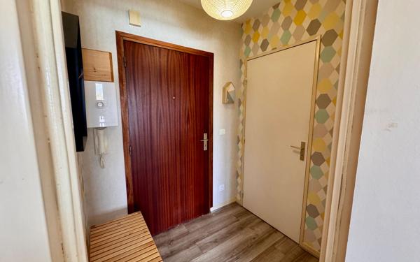 Appartement à vendre    1 pièce •  Dax