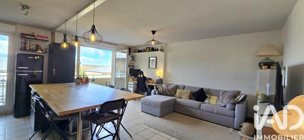 Appartement à vendre 3 pièces 68 m² Saint-Fargeau-Ponthierry