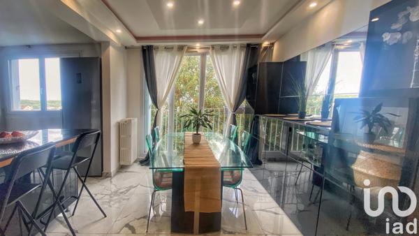 Appartement à vendre 4 pièces 83 m² Saint-Cyr-l'École