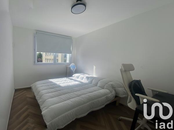 Appartement à vendre 4 pièces 83 m² Saint-Cyr-l'École