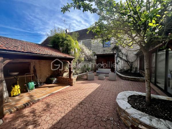 Maison de 266 m²