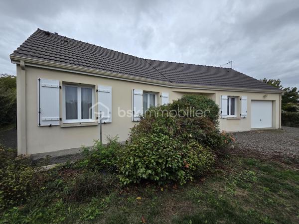Magnifique Pavillon de plain-pied de 102 m² à Gimouille

Situé dans un joli coin de campagne, à 10 minutes des commerces, des écoles et des commodités de Nevers, nous vous présentons ce magnifique pavillon de plain-pied de 102 m² habitables, implanté sur un terrain de 1 100 m². Il propose 4 pièces dont 3 chambres, réparties comme suit : une entrée, un salon, un séjour, une cuisine, un cellier, un dégagement, un bureau, trois chambres, une salle d’eau et un wc indépendant.

L'entrée dispose d'un placard penderie pour le côté pratique, entrée sur une grande pièce de vie de 49 m², qui dispose d'un espace salon , d'un séjour dont la porte fenêtre donne sur une belle terrasse. La  pièce de vie se complète d'une cuisine ouverte, aménagée et équipée. De la cuisine, cette maison propose un cellier qui donne sur le garage de 15m².
Du salon , un dégagement de couloir dessert un bureau de 8m², une salle d’eau avec douche à l’italienne, un wc indépendant ainsi que trois chambres de 12 m², 10 m² et 10 m², toutes avec placards dressing.

Ce pavillon dispose d’huisseries en PVC double vitrage avec volets en PVC, d’une baie vitrée en aluminium double vitrage avec volet roulant motorisé, Il propose une pompe à chaleur Air / Air (climatisations réversibles),  complété par un chauffage électrique à inertie sèche, ainsi qu'un ballon production production d’eau chaude. Ce pavillon bénéficie d’un diagnostic de performance énergétique en classe C donc économique et d’une émission de gaz à effet de serre en classe A donc peu polluante. 
Les sols de cette maison sont en carrelage, sauf pour le bureau et les chambres qui sont en parquet. 
Sa toiture est en tuiles mécaniques en terre cuite. 
Côté assainissement, le pavillon est équipé d’une fosse septique.
Côté internet, il bénéficie de la fibre.
Côté extérieur, profitez d’un garage de 15 m², d’un abri, d’une terrasse en bois avec store banne , ainsi que d’un terrain de 1 100 m² arboré, entretenu et entièrement clos avec portail motorisé. 

Les plus de ce pavillon : sa situation en pleine campagne, à 10 minutes des commerces, des écoles et des commodités de Nevers, son terrain de 1 100 m², sa belle pièce de vie de 49 m², ses 3 chambres avec dressing, son garage de 15 m², ainsi que sa terrasse en bois avec store banne.

Des photos supplémentaires sont disponibles sur BSK IMMOBILIER, rubrique Nos conseillers, Olivier FRESLON.
Pour tout renseignement complémentaire ou pour une visite, contactez moi au 07 62 78 13 13 .

Un pavillon de plain-pied au calme de la campagne, à découvrir sans tarder : ne passez pas à côté de ce magnifique coup de coeur à Gimouille !