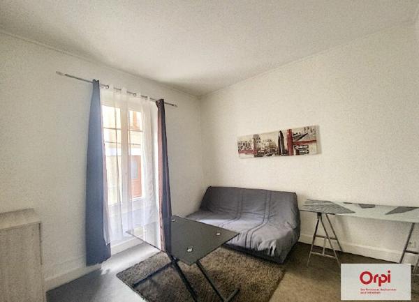 Appartement à louer    1 pièce • 27,70 m2 Montluçon