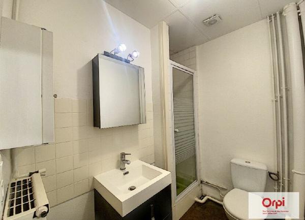 Appartement à louer    1 pièce • 27,70 m2 Montluçon