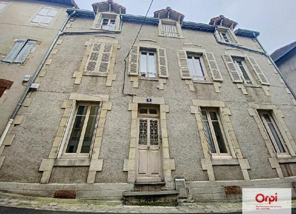 Appartement à louer    1 pièce • 27,70 m2 Montluçon