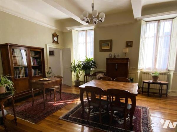 Appartement de caractère au cœur de Chambéry