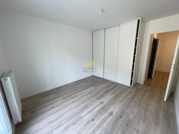 F2 - MARINA

Loyer €1 100/mois charges comprises **

- Ref : 1919