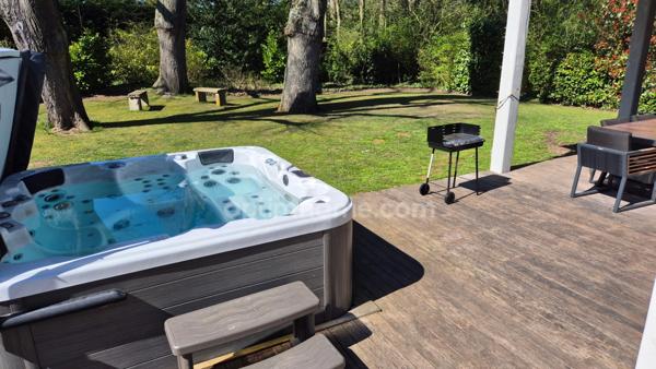 Maison individuelle en semi plain pied sur 1009m2