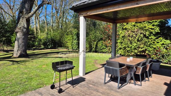 Maison individuelle en semi plain pied sur 1009m2