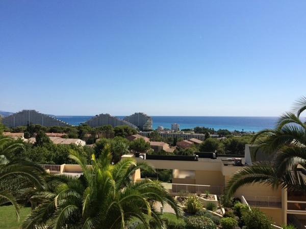 Appartement à VILLENEUVE LOUBET (06270)