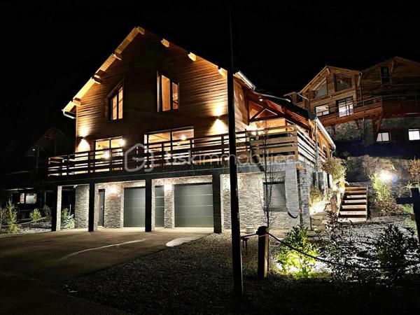 Chalet de 220 m²