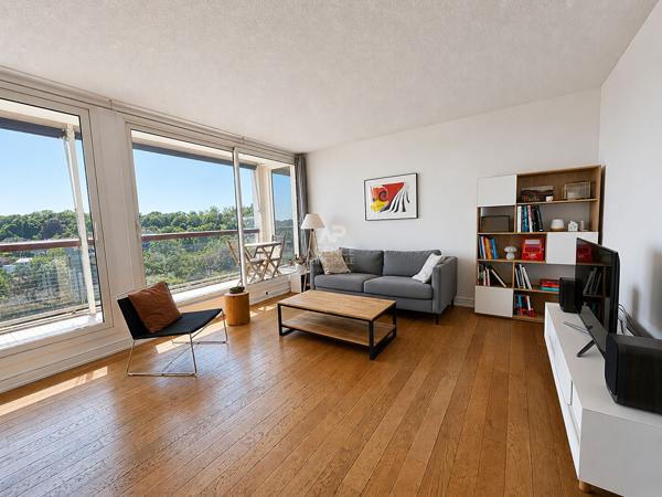 VILLE D'AVRAY - Appartement 6 pièces Loyer 2 450 €/mois charges comprises **  - Référence  659-S