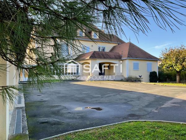 Appartement, Rez de jardin avec jardin d'hiver