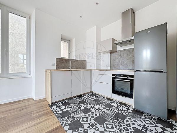 Immeuble 4 chambre(s) à vendre - Montbéliard, Doubs - 25