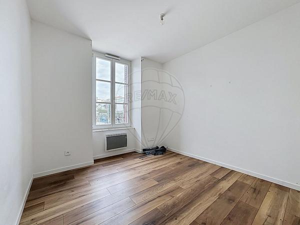 Immeuble 4 chambre(s) à vendre - Montbéliard, Doubs - 25