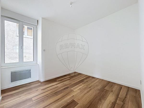 Immeuble 4 chambre(s) à vendre - Montbéliard, Doubs - 25