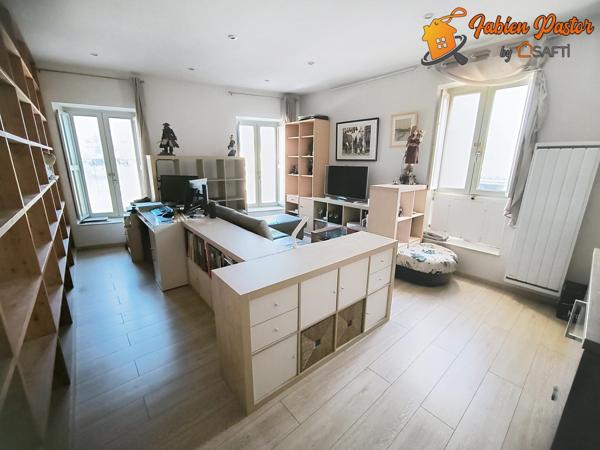 Appartement 2 pièces 46 m² proche centre-ville