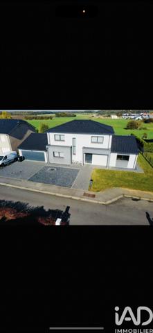 Maison à vendre 8 pièces 200,2 m² Hussigny-Godbrange