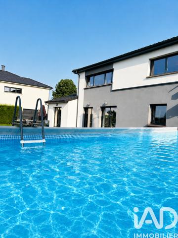 Maison à vendre 8 pièces 200,2 m² Hussigny-Godbrange