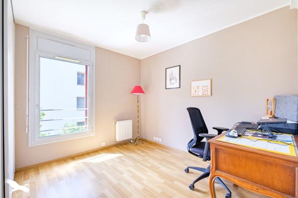 Appartement à vendre 334 500 € Lyon 07 3 p 63 m² DPE C