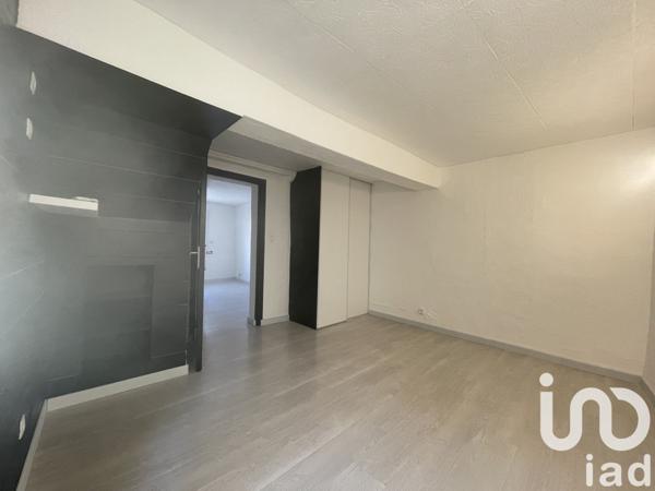 House for sale 4 rooms 80 m² Pézilla-la-Rivière