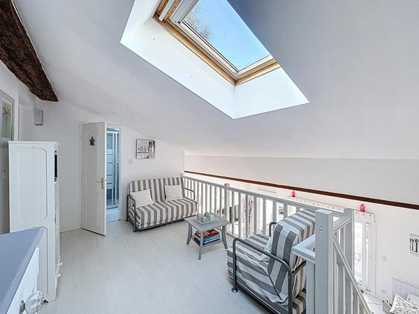 Maison Thaire 4 pièce(s) 114 m2