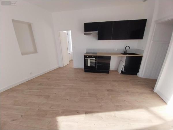 Appartement à louer à Vitré en Ille-et-Vilaine (35500), ref : 35131-1071736   
Centre ville