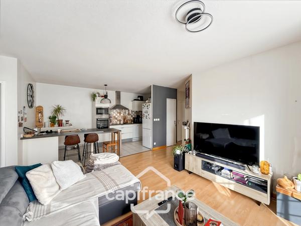 À vendre – Appartement T3 de 67,71 m² – Centre-ville de Pontivy – Calme – Garage