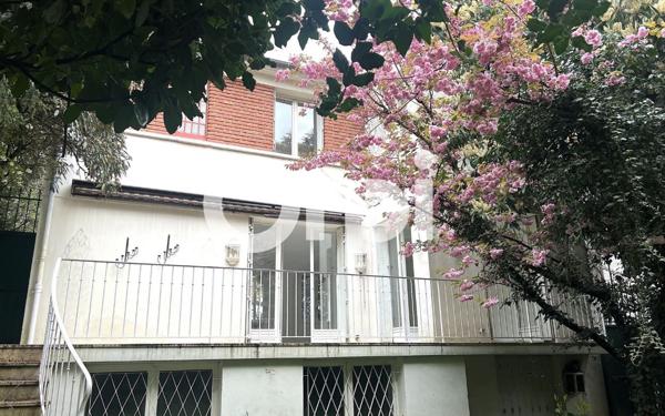 Maison à vendre    5 pièces •  Sceaux