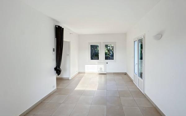 Maison à vendre    3 pièces • 73 m2 Antibes