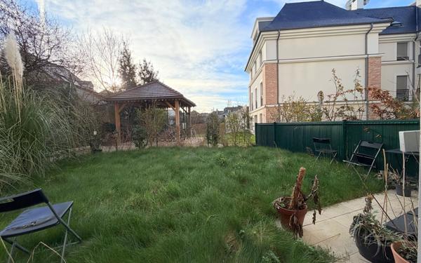 Appartement à louer    3 pièces •  Clamart