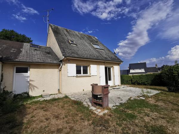 BAYEUX – Pavillon 4 chambres avec garage et jardin