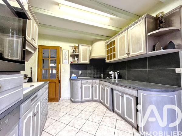 Maison à vendre 7 pièces 141 m² Saint-Arnoult-en-Yvelines